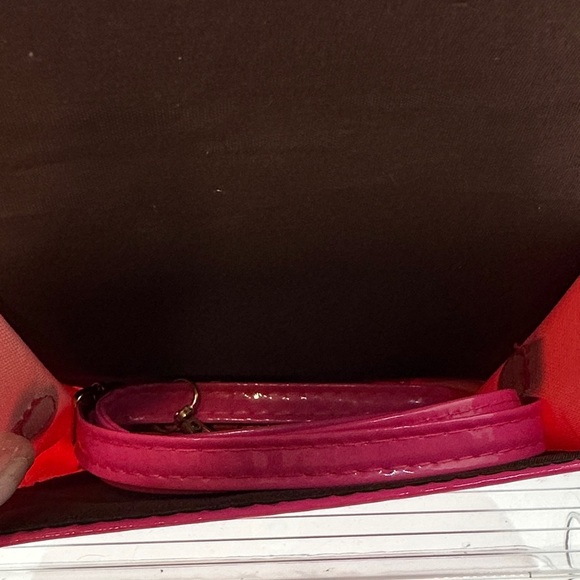 Hello Kitty Quilted White and Pink Bag - Picture 5 of 5